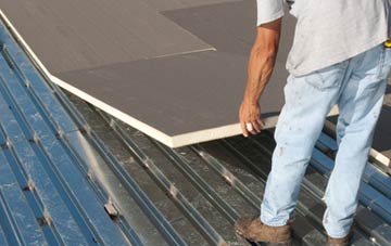 benefits of insulating Llanuwchllyn flat roofing